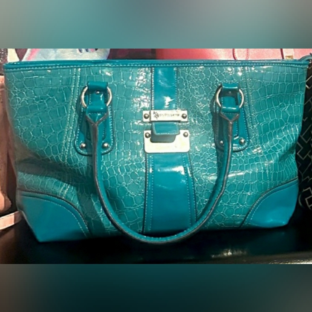 U.S. Polo Assn. Stylish & Beautiful Handbag